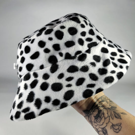 BUCKET Cruella's Charm Hat